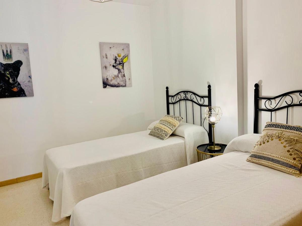 La Gaviota & Parking Privado Grupo Ac Gestion Apartment Cadiz Luaran gambar